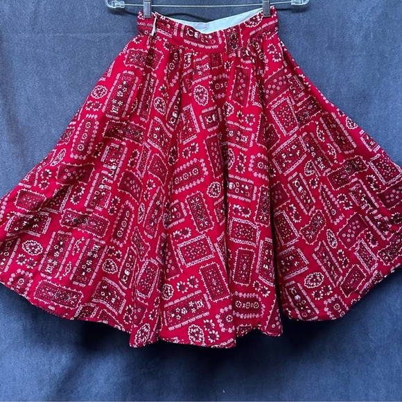 Vintage Dresses & Skirts - Vintage full circle skirt reversible leaf appliqué bandanna print women’s